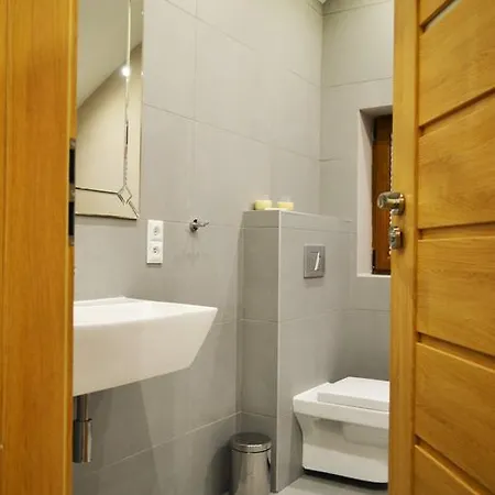 Apartment 66 C